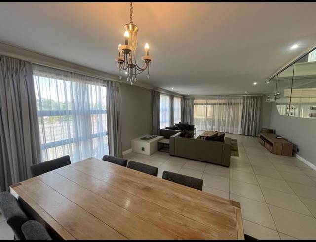 3 BEDROOM TOWNHOUSE FOR SALE IN WATERKLOOF